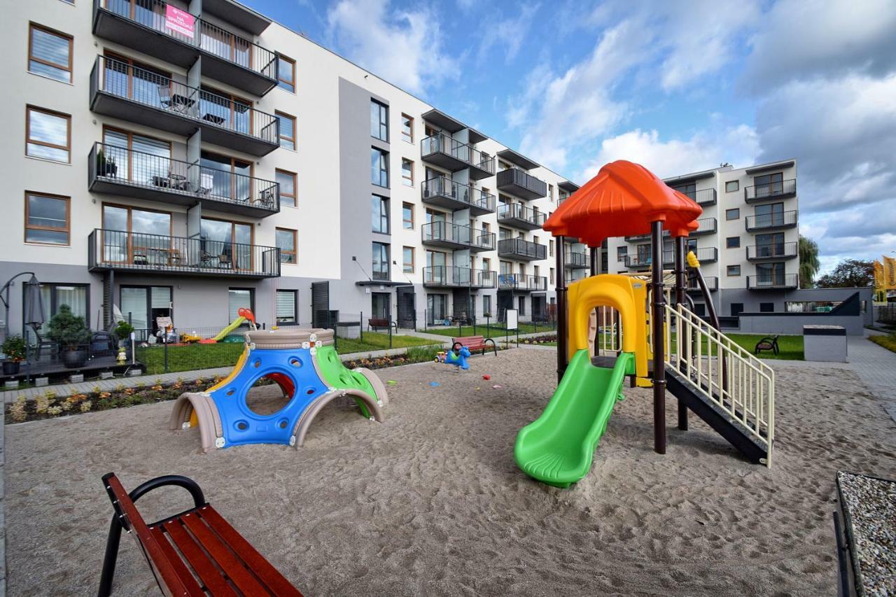 Apartament Oliwka Z Prywatnym Miejscem Postojowym Kołobrzeg Exterior foto